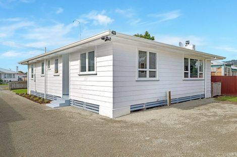 Photo of property in 10 Tui Street, Outer Kaiti, Gisborne, 4010