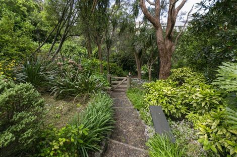 Photo of property in 145 Westchester Drive, Churton Park, Wellington, 6037