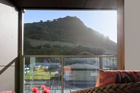 Photo of property in 6 Adams Avenue, Mount Maunganui, 3116