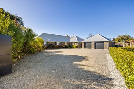 Photo of property in 49 Douglas Road, Amberley, 7410