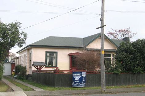 Photo of property in 115 Warwick Road, Mayfair, Hastings, 4122