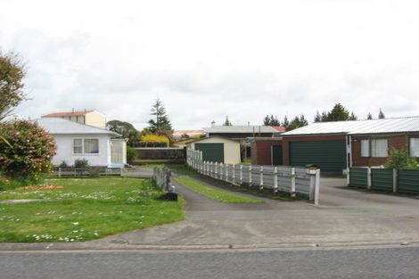 Photo of property in 12a Richmond Street, Inglewood, 4330