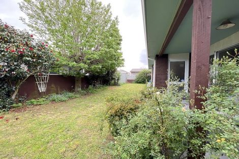 Photo of property in 2/84 Racecourse Road, Sockburn, Christchurch, 8042
