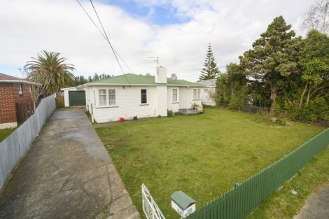 Photo of property in 16 Ronberg Street, Highbury, Palmerston North, 4412