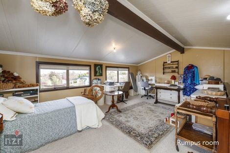 Photo of property in 4 Calder Place, Feilding, 4702