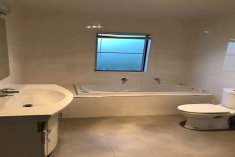 Photo of property in 89a Stanley Road, Glenfield, Auckland, 0629