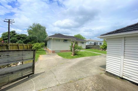 Photo of property in 71 Glendale Road, Glen Eden, Auckland, 0602