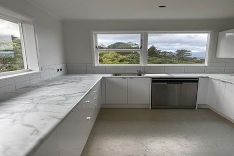 Photo of property in 1 Flint Way, Northland, Wellington, 6012