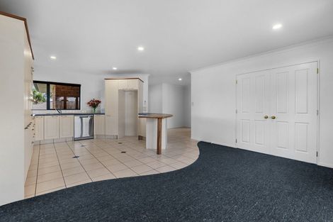 Photo of property in 22 Arrowfield Drive, Pyes Pa, Tauranga, 3112