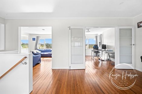 Photo of property in 103 Hurndall Street East, Maungaturoto, 0520
