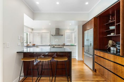 Photo of property in 26 Richmond Avenue, Northcote Point, Auckland, 0627