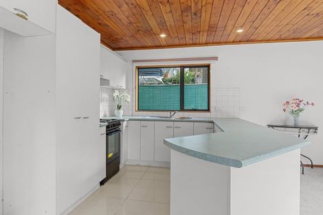 Photo of property in 29a Auld Street, Torbay, Auckland, 0630