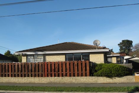 Photo of property in 1/155 Bowhill Road, New Brighton, Christchurch, 8083