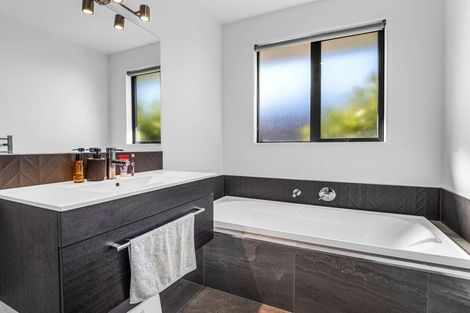 Photo of property in 34 Bill Harvey Drive, Halswell, Christchurch, 8025