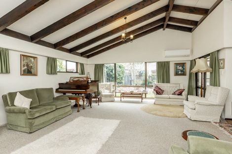 Photo of property in 6a Dolbel Street, Taradale, Napier, 4112