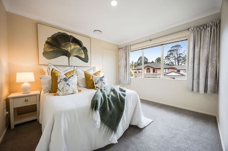Photo of property in 23 South Kensington Way, Henderson, Auckland, 0612