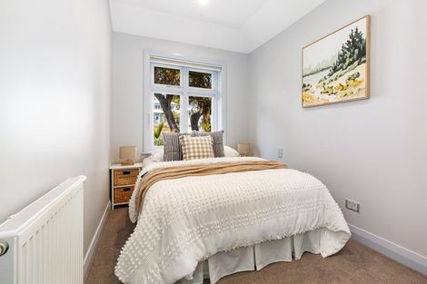 Photo of property in Hamilton Flats, 9a Hawker Street, Mount Victoria, Wellington, 6011