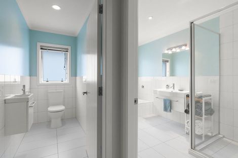 Photo of property in 11 Byron Brown Place, Otaki Beach, Otaki, 5512