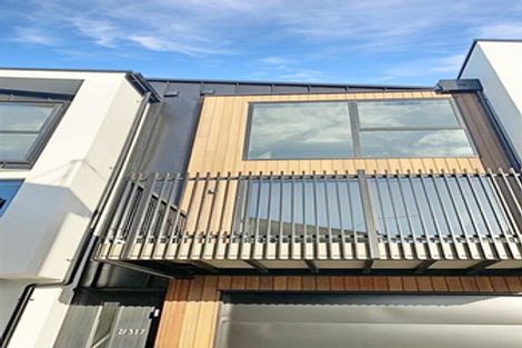 Photo of property in 2/317 Lincoln Road, Addington, Christchurch, 8024