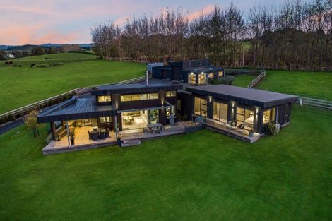 Photo of property in 10 Meadowbrook Place, Buckland, Pukekohe, 2677