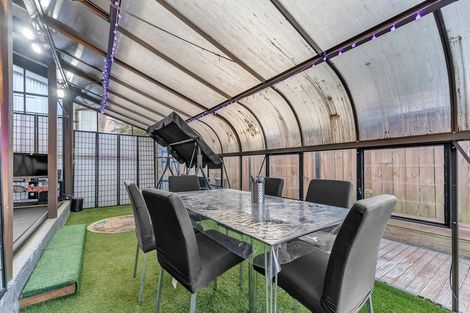 Photo of property in 3/21 Northall Road, New Lynn, Auckland, 0600