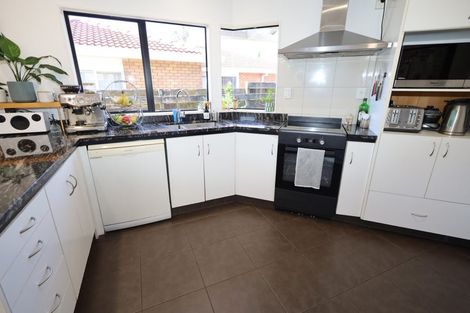 Photo of property in 30b Plateau Heights, Mount Maunganui, 3116