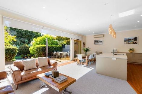 Photo of property in 13 Nelson Crescent, Napier South, Napier, 4110