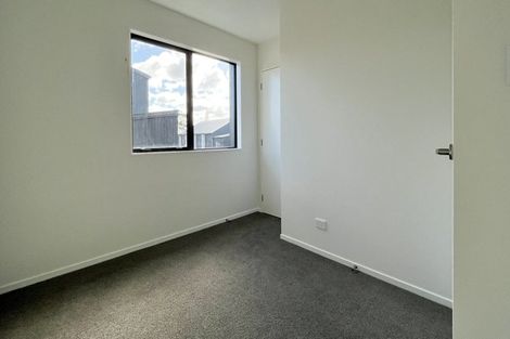 Photo of property in 3/25 Jabuka Street, Glen Eden, 0602