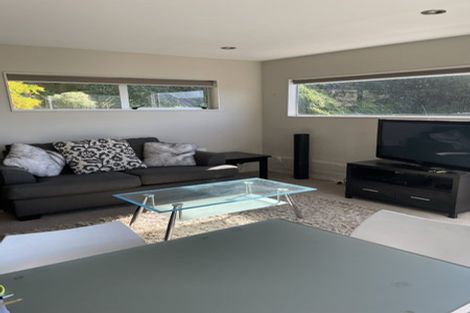 Photo of property in 15 Pinelands Avenue, Seatoun, Wellington, 6022