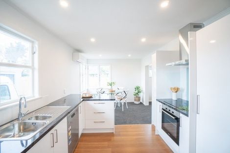 Photo of property in 5 Sefton Avenue, Highbury, Palmerston North, 4412