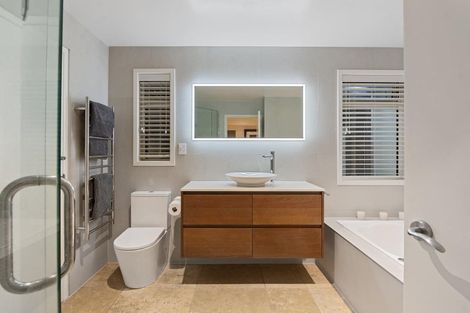 Photo of property in 15 The Strand, Takapuna, Auckland, 0622