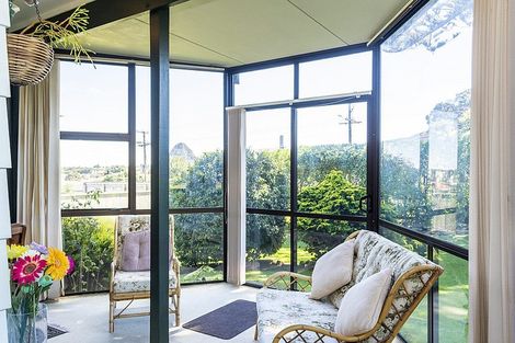 Photo of property in 174 Ngamotu Road, Spotswood, New Plymouth, 4310