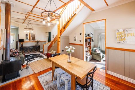 Photo of property in 6 Edwards Street, Kimbolton, Feilding, 4777