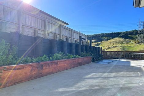 Photo of property in 104 Melksham Drive, Churton Park, Wellington, 6037