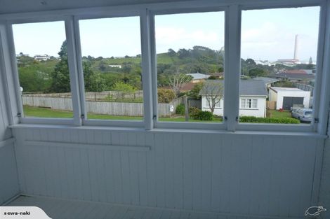 Photo of property in 53 South Road, Blagdon, New Plymouth, 4310