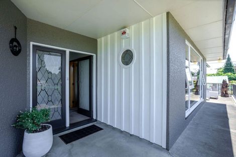 Photo of property in 5 Chamberlain Street, Dannevirke, 4930