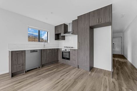 Photo of property in 99a Mahia Road, Wattle Downs, Auckland, 2103