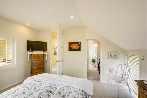 Photo of property in 75 Le Quesne Road, Bay View, Napier, 4104