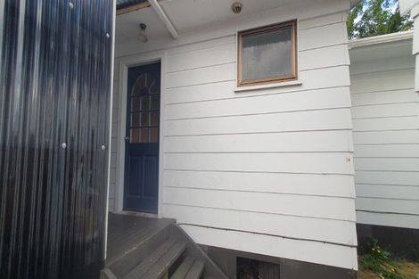Photo of property in 8 Kay Road, Manurewa, Auckland, 2102