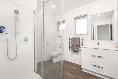 Photo of property in 16 Jennifer Place, Papatoetoe, Auckland, 2025