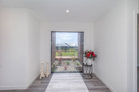 Photo of property in 26 Oriwa Lane, Levin, 5571