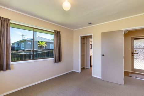 Photo of property in 16 Huia Street, Taupo, 3330