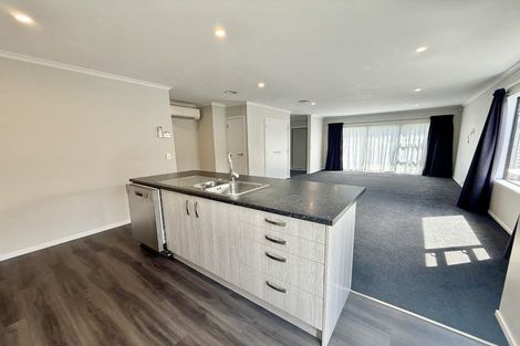 Photo of property in 8 Avalon Park Drive, Avalon, Lower Hutt, 5011