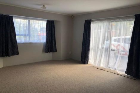 Photo of property in 30 Eddowes Street, Manurewa, Auckland, 2102