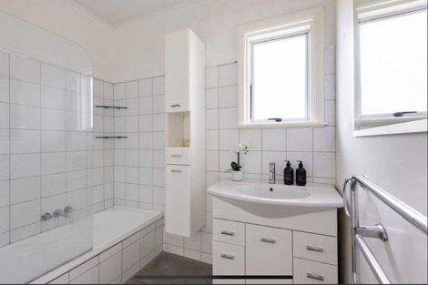 Photo of property in 51 Te Aute Road, Havelock North, 4130
