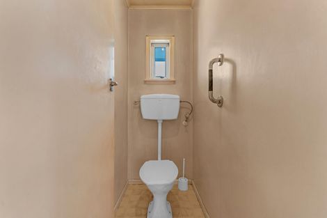 Photo of property in 1/10 Grove Road, Papakura, 2110