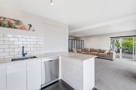 Photo of property in 1/121 Pah Road, Cockle Bay, Auckland, 2014