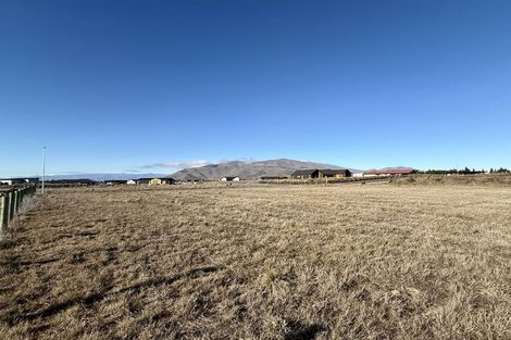 Photo of property in 2 Jocks Terrace, Twizel, 7901