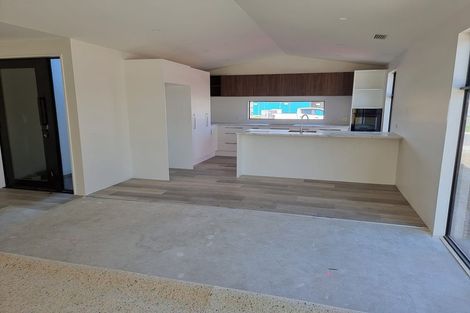 Photo of property in 45 Henshaw Street, Woodend, 7610