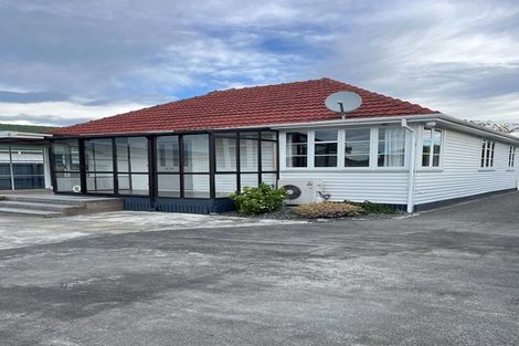 Photo of property in 30 Ealing Street, Redwood, Christchurch, 8051